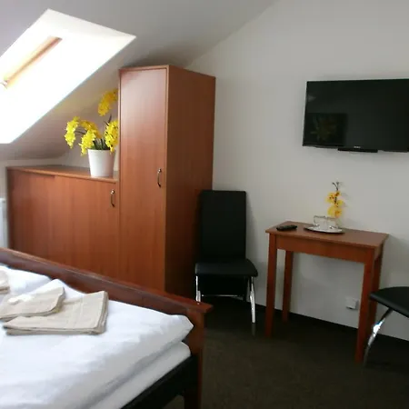U Cisare Hotel Melnik